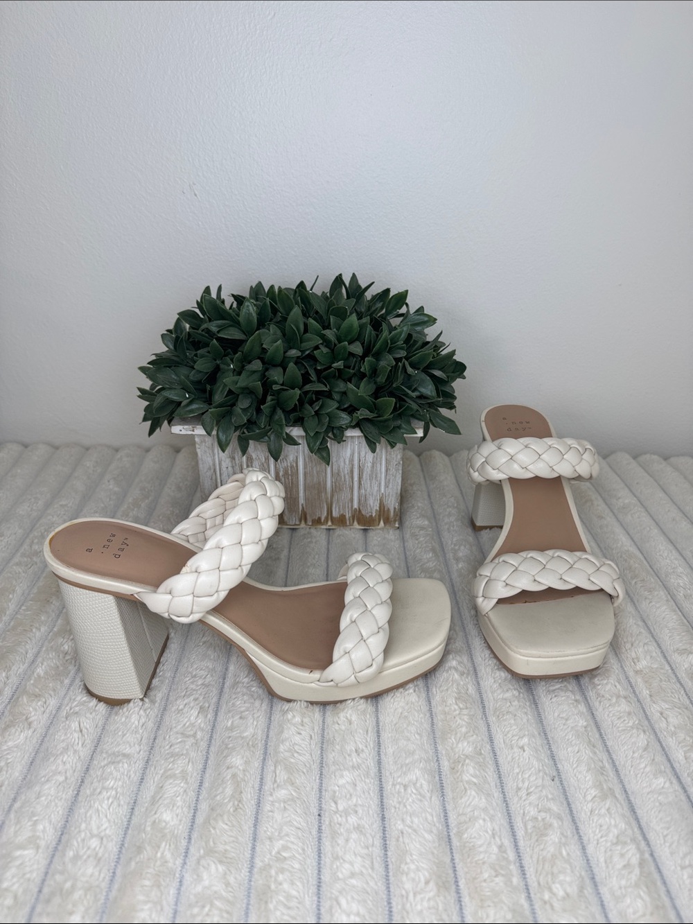 Braided Strap White Block-Heel Sandals, size 8